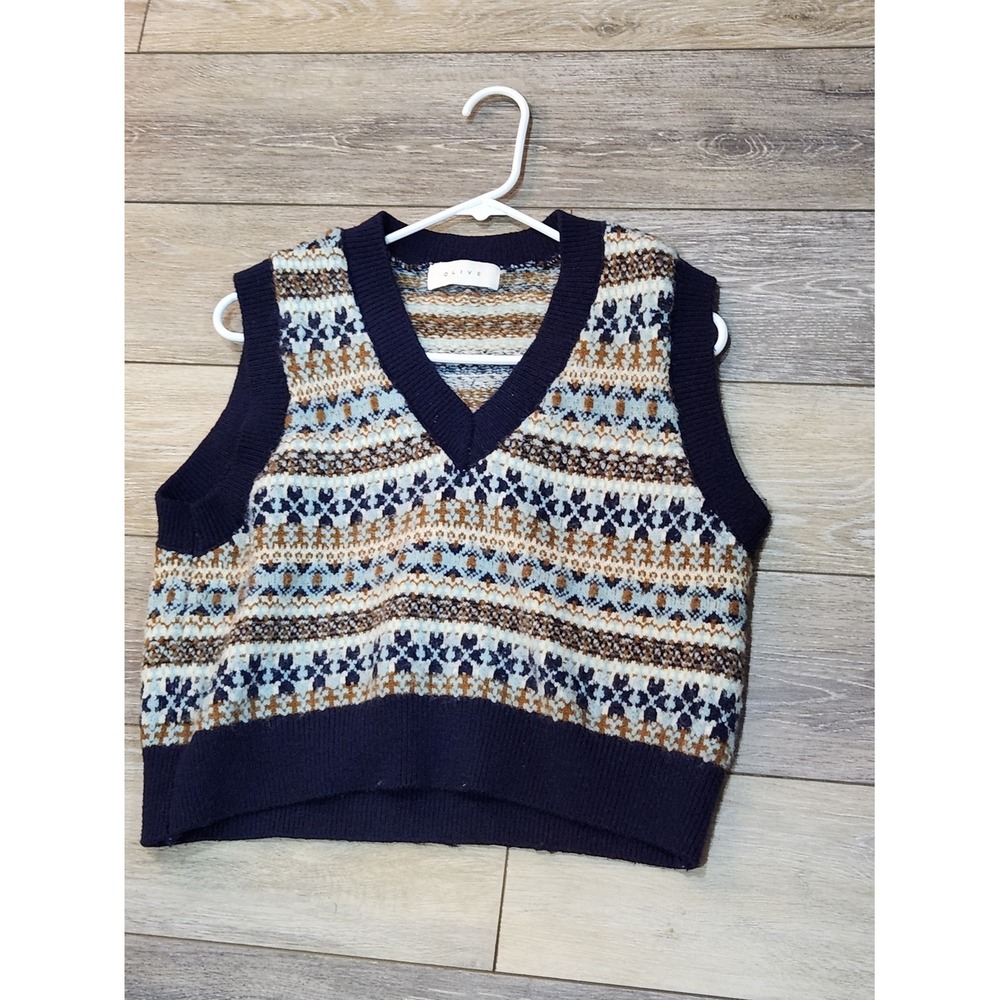 Olive Fair Isle V-Neck Sweater Vest in Navy and Cream Size Medium Preppy